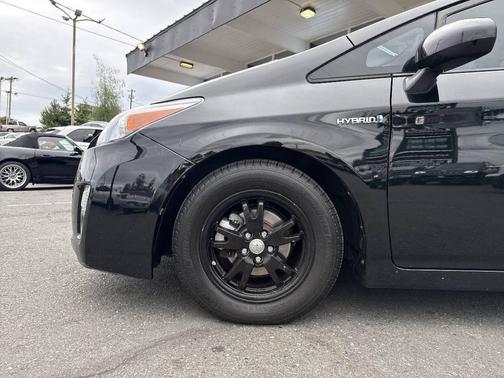Black 2010 Toyota Prius V