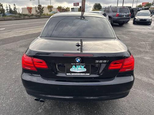 2011 BMW 328 328i 2dr Convertible SULEV