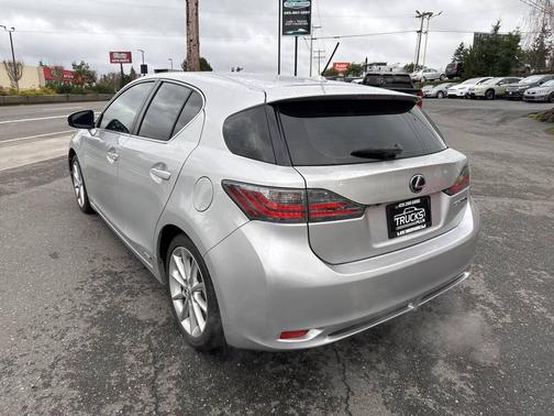 2011 Lexus CT 200h Premium