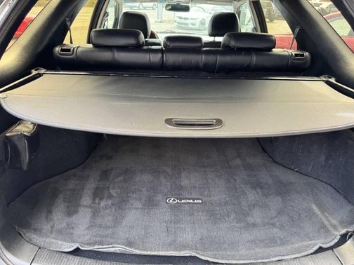 Millennium Silver Metallic 2002 Lexus RX 300 Base