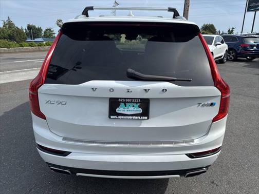 2017 Volvo XC90 T6 R-Design