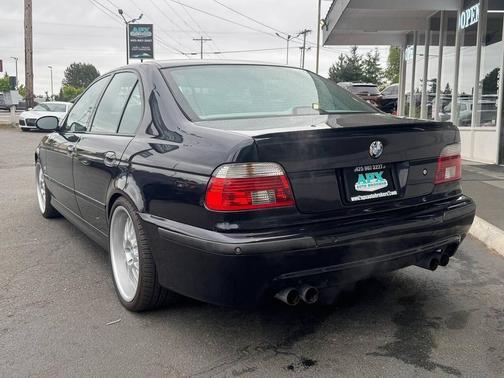 Le Mans Blue Metallic 2003 BMW M5 Base
