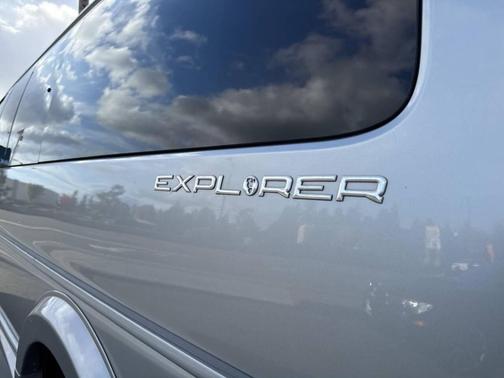 2017 GMC Savana 2500 Work Van