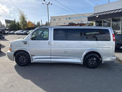 2017 GMC Savana 2500 Work Van