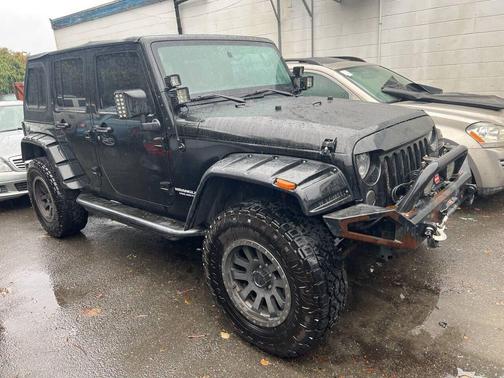 2012 Jeep Wrangler Unlimited Sahara