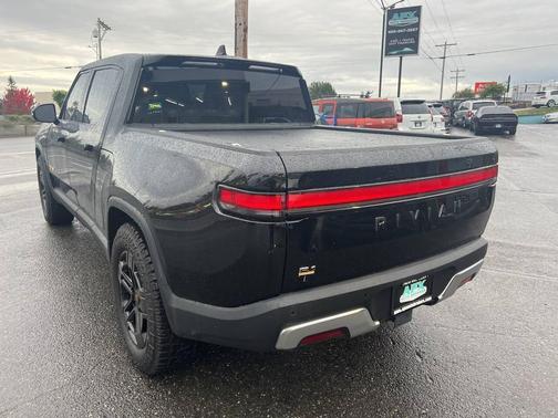 2023 Rivian R1T Adventure Quad Motor Large Pack