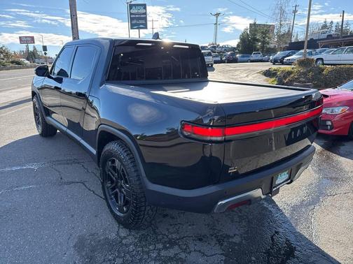 2023 Rivian R1T Adventure Quad Motor Large Pack