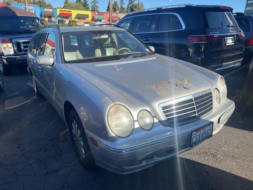 2002 Mercedes-Benz E-Class 4M