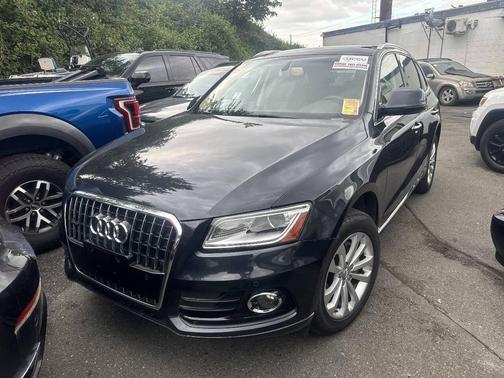 Utopia Blue Metallic 2016 Audi Q5 2.0T Premium Plus