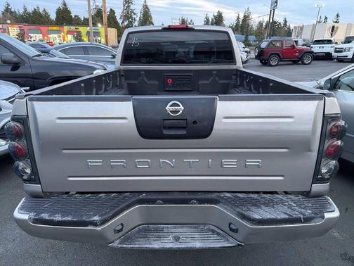 2004 Nissan Frontier XE King Cab