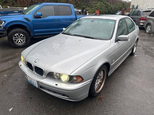 2002 BMW 530 530i 4dr Sedan
