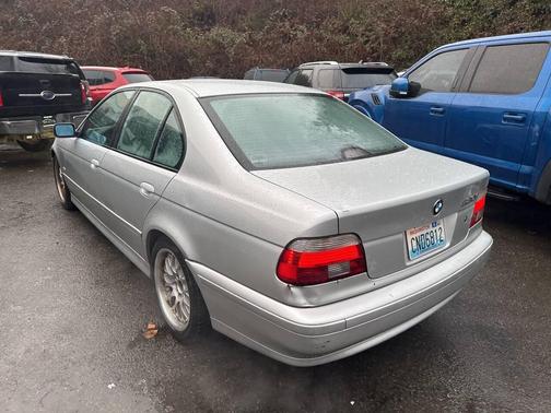 2002 BMW 530 530i 4dr Sedan