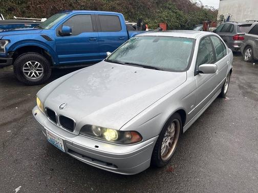 2002 BMW 530 530i 4dr Sedan