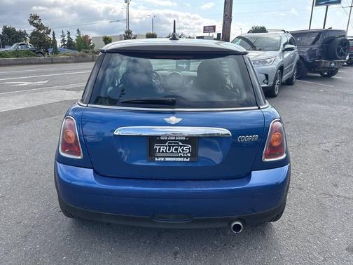 2007 MINI Cooper S Base