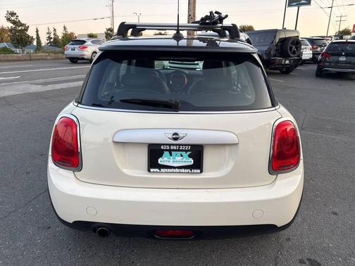 2015 MINI Hardtop Cooper