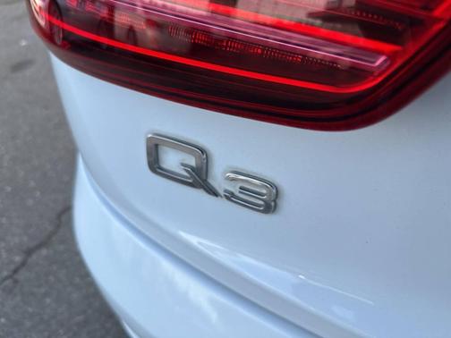 2016 Audi Q3 2.0T Premium Plus