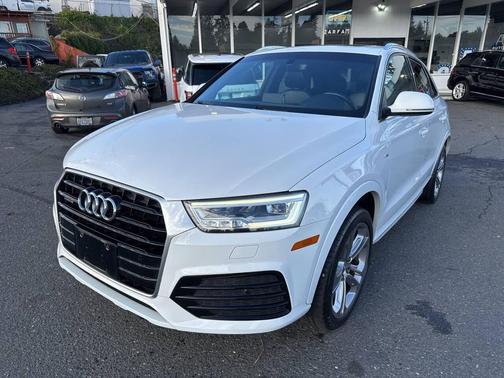 2016 Audi Q3 2.0T Premium Plus