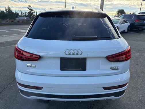 2016 Audi Q3 2.0T Premium Plus