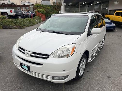 2005 Toyota Sienna XLE Limited
