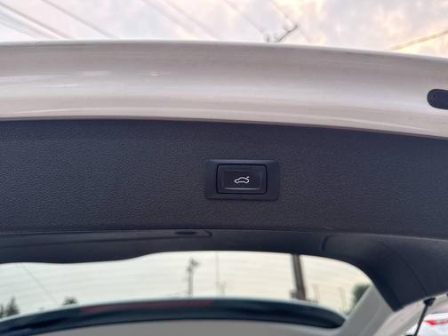 2013 Audi Q5 2.0T Premium Plus