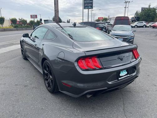 2020 Ford Mustang EcoBoost