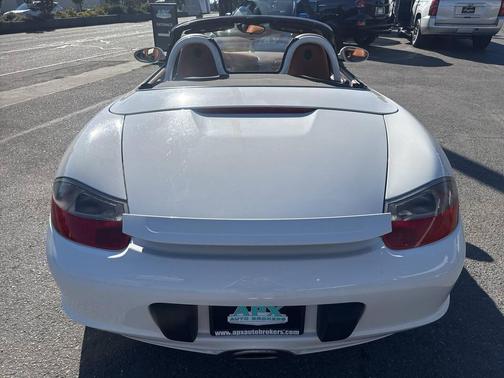 2004 Porsche Boxster Base 2dr Roadster