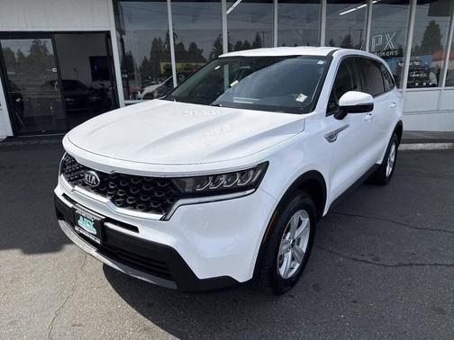 Glacial White Pearl 2021 Kia Sorento LX