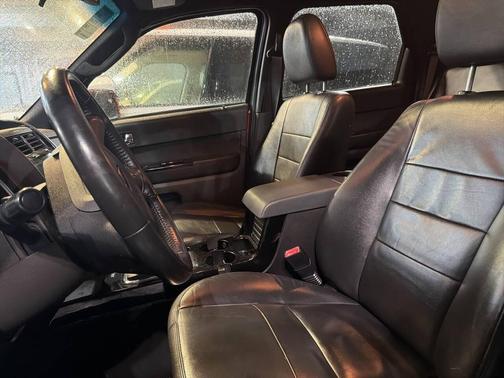 2010 Ford Escape Limited
