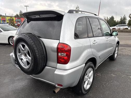 2004 Toyota RAV4 Base