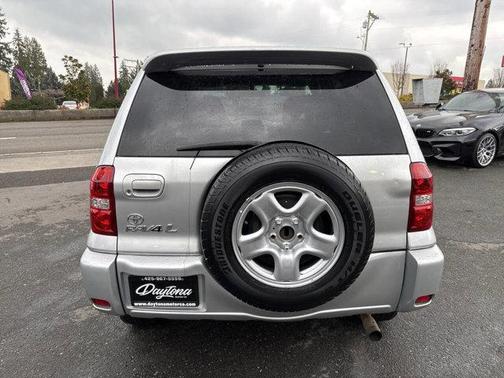 2004 Toyota RAV4 Base