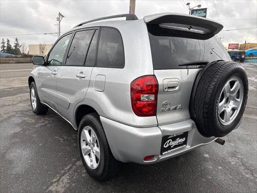 2004 Toyota RAV4 Base