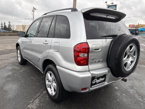 2004 Toyota RAV4 Base
