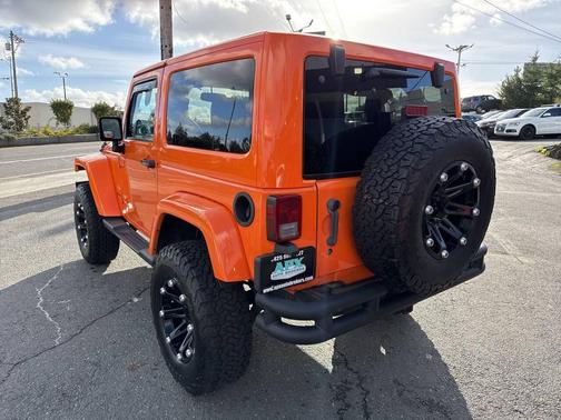 2013 Jeep Wrangler Sahara