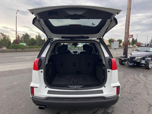 2017 GMC Terrain SLE-1