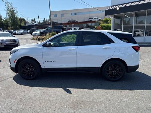 2023 Chevrolet Equinox LS