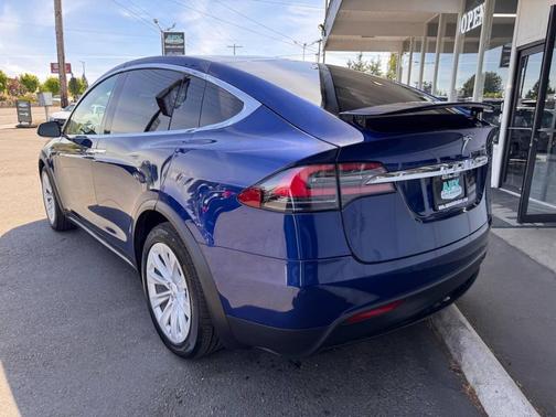 Deep Blue Metallic 2020 Tesla Model X Long Range AWD 4dr SUV