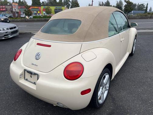 2004 Volkswagen New Beetle GLS 1.8T