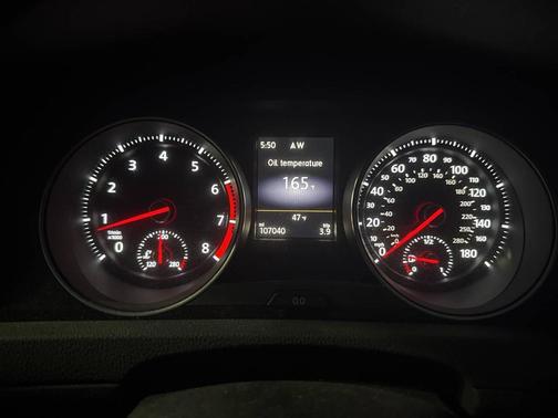 2016 Volkswagen Golf GTI 2.0T SE 4-Door