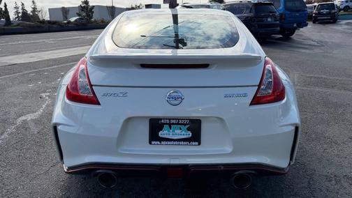 2017 Nissan 370Z NISMO