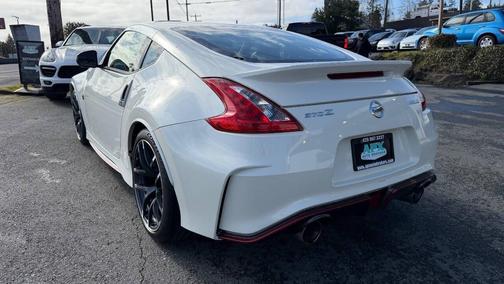 2017 Nissan 370Z NISMO