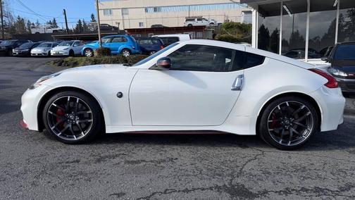 2017 Nissan 370Z NISMO