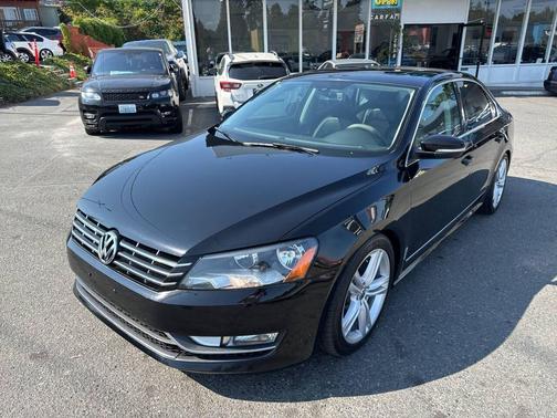2014 Volkswagen Passat 1.8T Auto SEL Premium