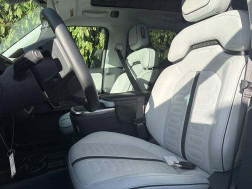 2022 Rivian R1T Adventure