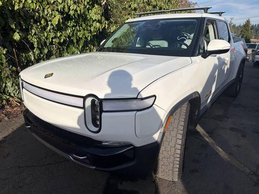 2022 Rivian R1T Adventure