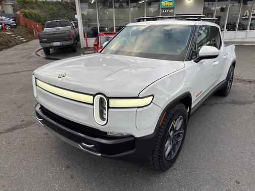 2022 Rivian R1T Adventure