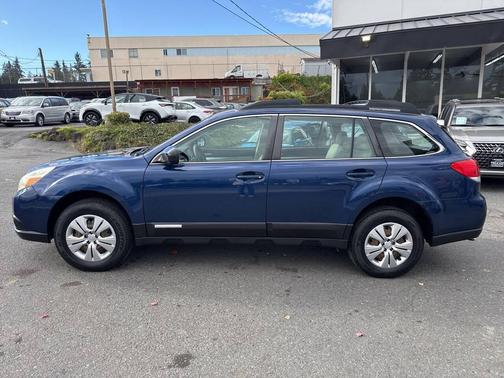2010 Subaru Outback 2.5 i