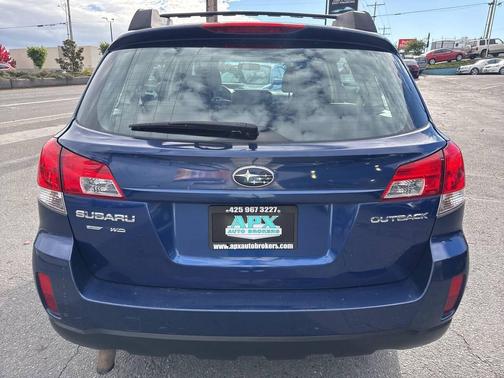 2010 Subaru Outback 2.5 i