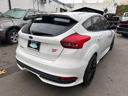 2016 Ford Focus ST