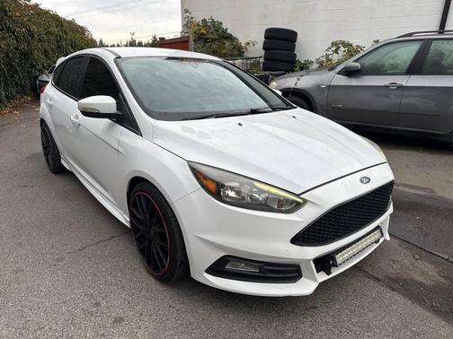 2016 Ford Focus ST