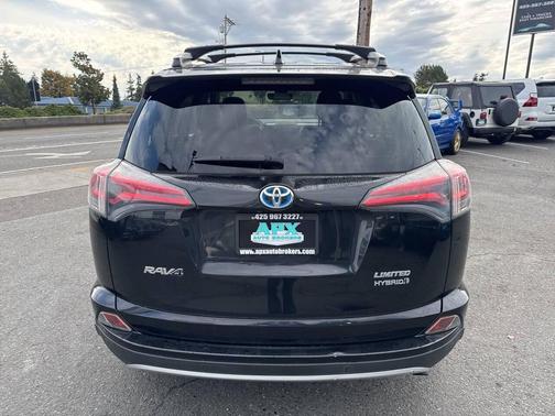 2016 Toyota RAV4 Hybrid SE